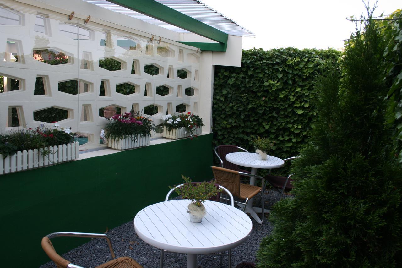 Hotel Haus Wittwer Emden Kültér fotó